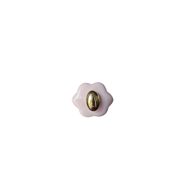 Le Manso Pink flower ring - fits size M - Picture 1 of 4